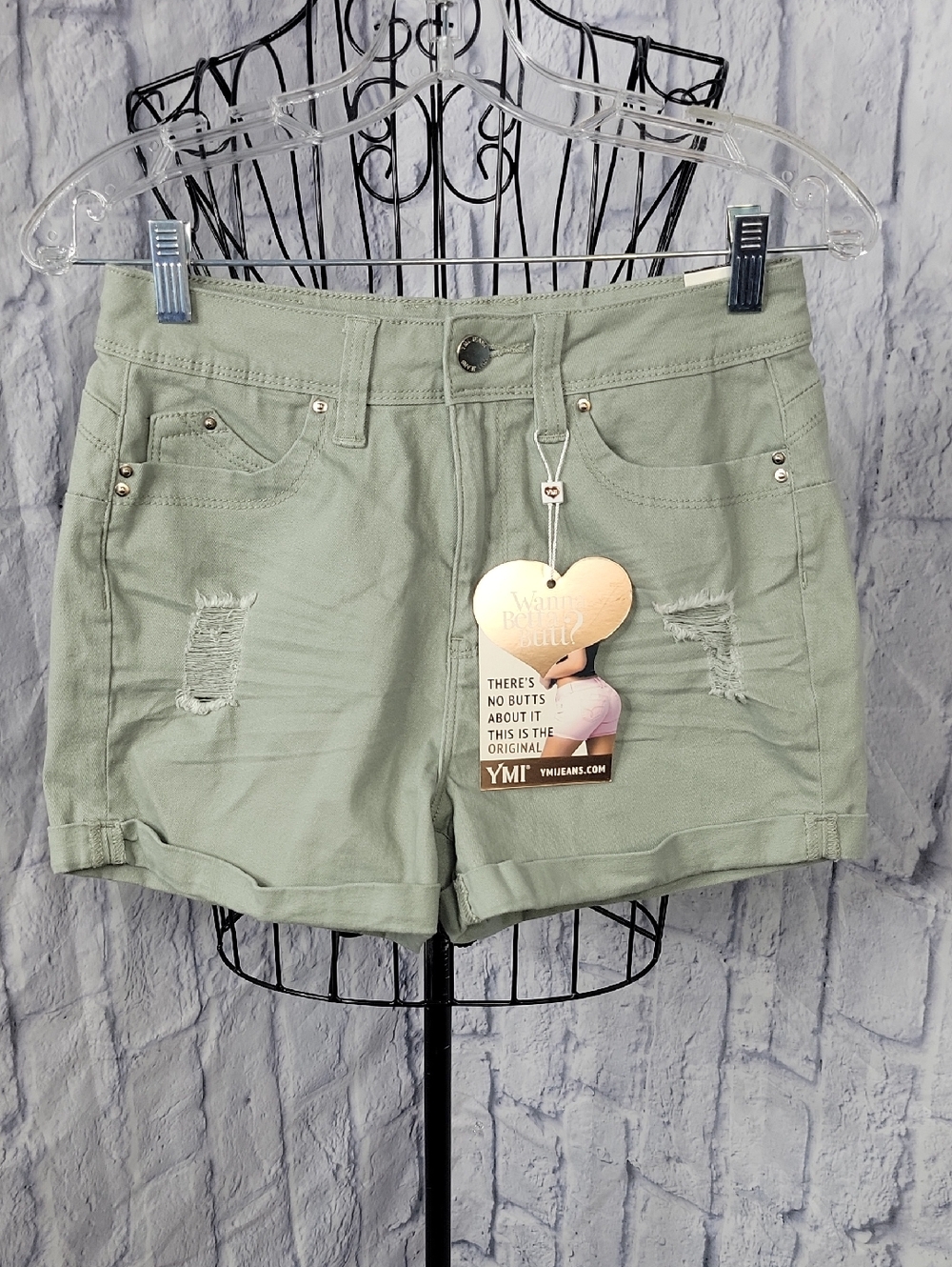YMI Wanna Betta‎ Butt Shorts Size 7 Sage Green Distressed NWT